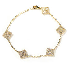 Load image into Gallery viewer, Icy Clover Bracelet