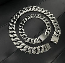 Load image into Gallery viewer, Chunky Cuban Necklace
